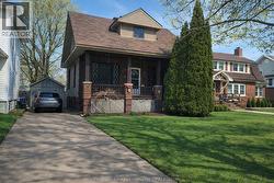 70 Inshes AVENUE  Chatham, ON N7M 2Y7