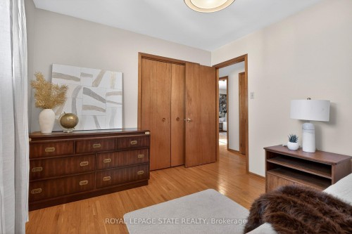 624 Seventh Avenue, Hamilton, ON - Indoor