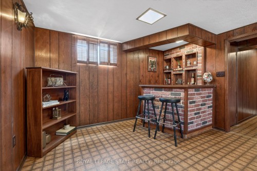 624 Seventh Avenue, Hamilton, ON - Indoor Photo Showing Other Room