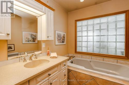 2554 Champlain Road, Tiny, ON - Indoor Photo Showing Bathroom