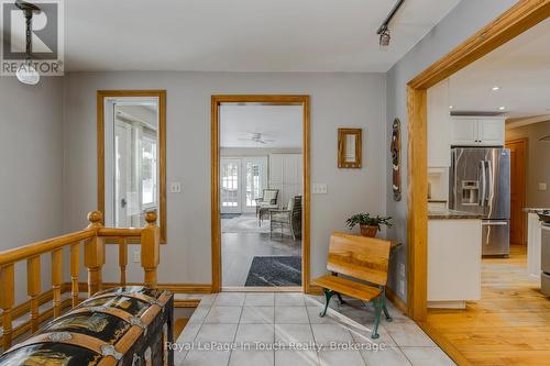 2554 Champlain Road, Tiny, ON - Indoor Photo Showing Other Room
