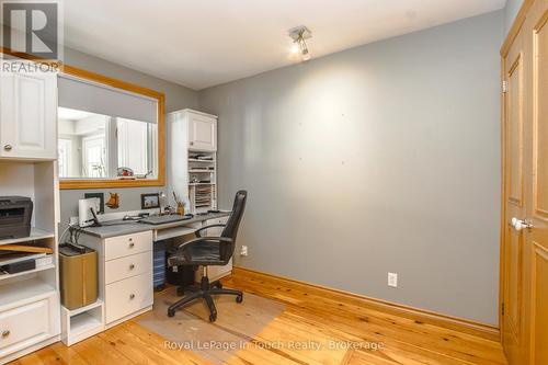 2554 Champlain Road, Tiny, ON - Indoor Photo Showing Office