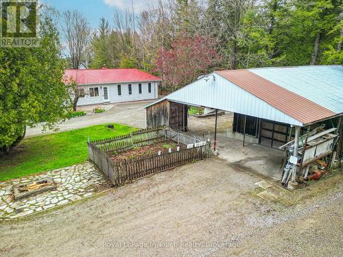 2554 Champlain Road, Tiny, ON - Outdoor
