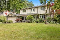 1548 TROIKA COURT  Mississauga (Lorne Park), ON L5J 4C4