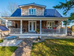 24 Station Road  Western Shore, NS B0J 3M0