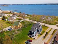 1124 Highway 335  Middle West Pubnico, NS B0W 3S0