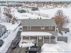 661 Willow Street  New Waterford, NS B1H 3W3