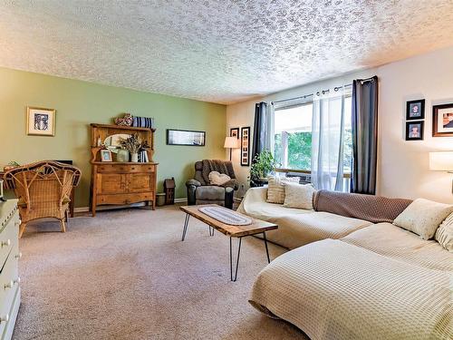 1353 Pinecrest Drive, Coldbrook, NS 