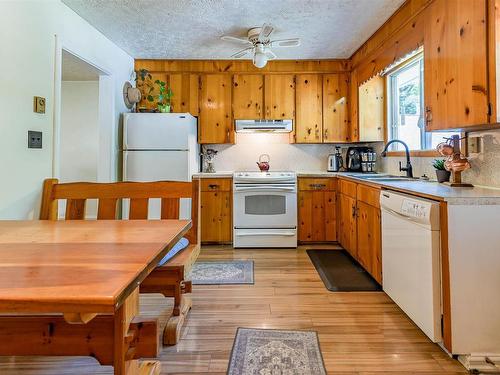 1353 Pinecrest Drive, Coldbrook, NS 