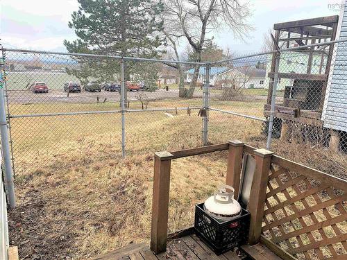 6 Junction Road, Springhill, NS 