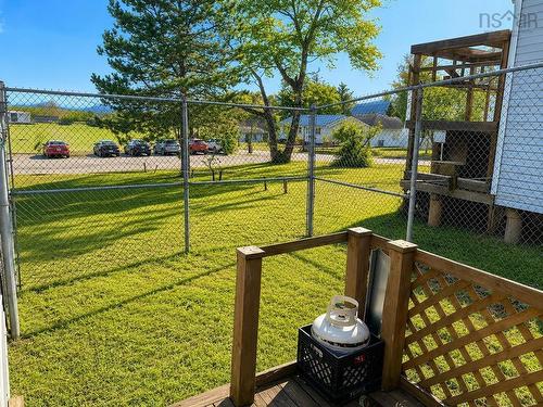 6 Junction Road, Springhill, NS 