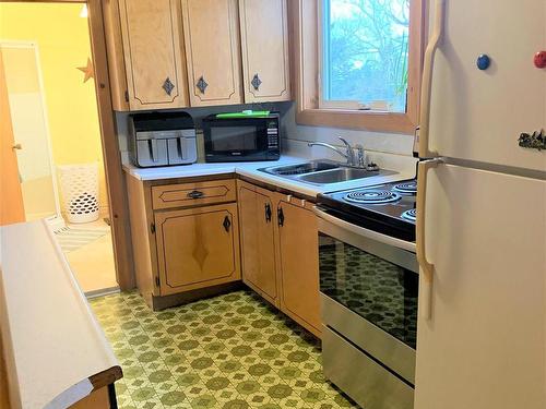 6 Junction Road, Springhill, NS 