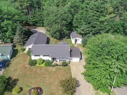 1353 Pinecrest Drive  Coldbrook, NS B0P 1J0
