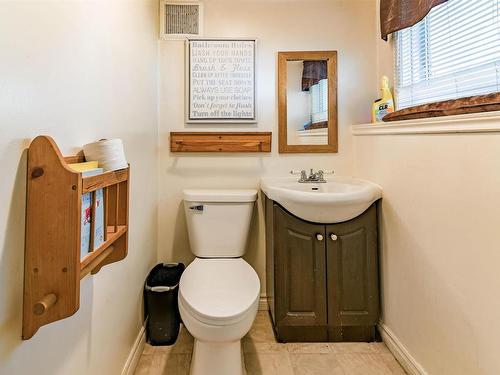 1353 Pinecrest Drive, Coldbrook, NS 