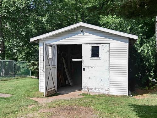 1353 Pinecrest Drive, Coldbrook, NS 