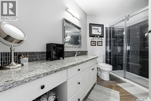 52 Kensington Crescent, Regina, SK - Indoor Photo Showing Bathroom