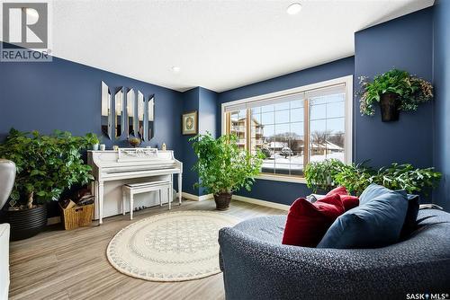 52 Kensington Crescent, Regina, SK -  With Deck Patio Veranda With Exterior