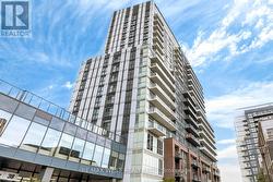 807 - 38 HONEYCRISP CRESCENT  Vaughan, ON L4K 0M7