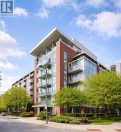 107 - 80 PORT STREET E  Mississauga, ON L5G 4V6