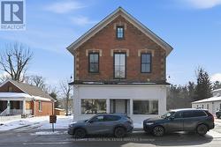 102 - 280 WILSON STREET E  Hamilton, ON L9G 2B9