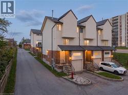 1085 QUEEN'S Boulevard Unit# 6  Kitchener, ON N2M 1B9