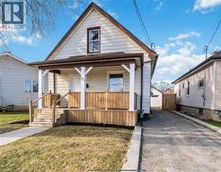 22 BERTRAM Street  St. Catharines, ON L2R 1A8
