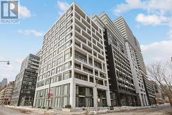 531 SE - 60 PRINCESS STREET  Toronto, ON M5A 1E7
