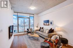 709 - 90 TRINITY STREET  Toronto, ON M5A 0E4