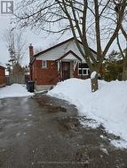 6 WALTONICE ROAD  Toronto, ON M1M 3G5