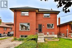 16 UPWOOD AVENUE  Toronto, ON M6L 3A5