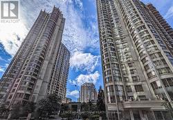 2326 - 3888 DUKE OF YORK BOULEVARD  Mississauga, ON L5B 4P5