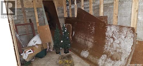 102 3Rd Avenue E, Kelvington, SK -  Photo Showing Other Room