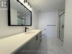 Master bathroom ensuite - 
