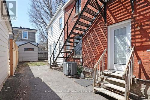 12 Adelaide Street, Ottawa, ON - Outdoor