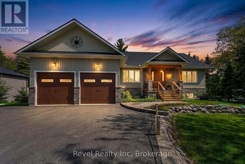 15 Stoney Road, Tiny, ON 