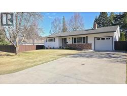 2813 MCGILL CRESCENT Prince George, BC V2N 2M7
