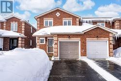 22 MICHAEL CRESCENT  Barrie, ON L4M 6Y9