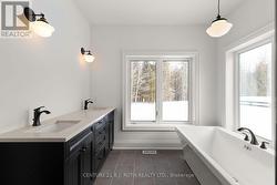 Primary Ensuite 5pc - 