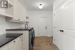 Laundry/ Mud room/ Garage Entry - 