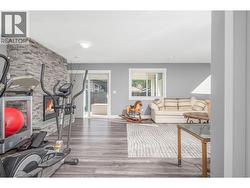 Recreation room on entrance level - 