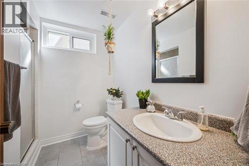 582 Skylark Road, Waterloo, ON - Indoor Photo Showing Bathroom