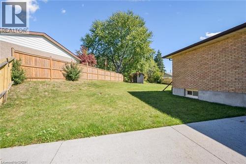 582 Skylark Road, Waterloo, ON - Outdoor