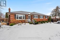 13 ROBERT STREET  St. Catharines (Port Dalhousie), ON L2N 5N2