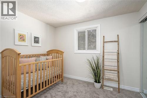 33 Gemini Drive, Hamilton, ON - Indoor Photo Showing Bedroom