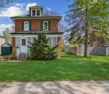 5 Denison Avenue  Brampton, ON L6X 1E7