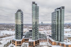 1512-1 Quarrington Lane  Toronto, ON M3C 0S4