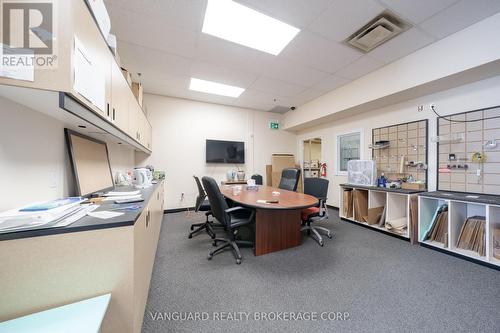 13, 15, L19 - 280 West Beaver Creek Road, Richmond Hill, ON 
