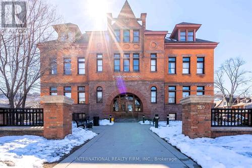 PH16 - 200 STINSON STREET  Hamilton, ON L8N 4J5