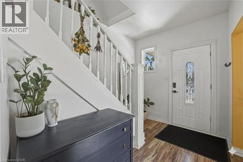 Large foyer! - 81 Ottawa Street N, Hamilton, ON - Indoor Photo Showing Other Room