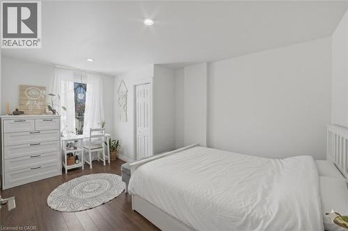 Secondary bedroom with closet! - 81 Ottawa Street N, Hamilton, ON - Indoor Photo Showing Bedroom